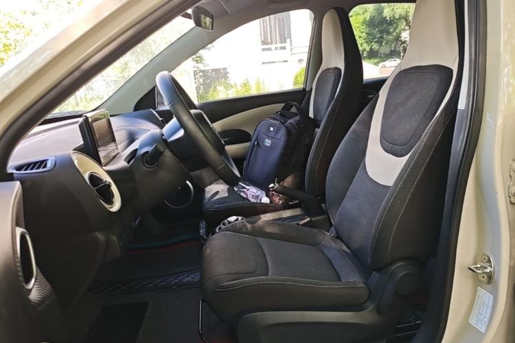 Used Wuling Bingo 2024 203km Light Edition Left Front Seat