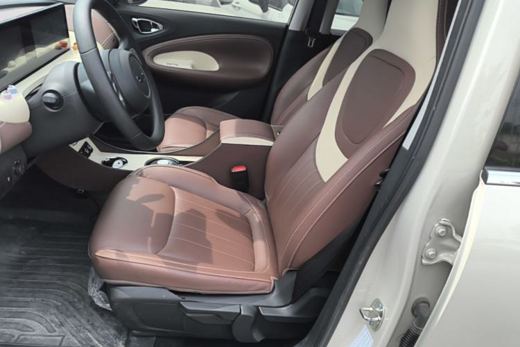 Used Wuling Bingo 2024 333 km Enjoyment Version Left Front Seat