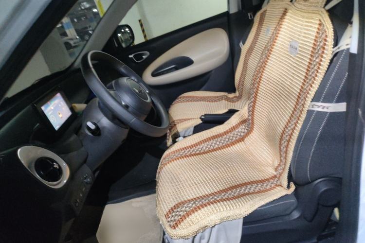 Used Wuling Bingo 2024 203km Light Edition Left Front Seat