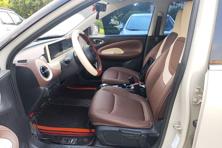 Used Wuling Bingo 2024 333 km Enjoyment Version Left Front Seat