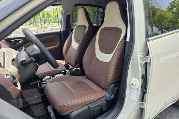 Used Wuling Bingo 2024 333 km Enjoyment Version Left Front Seat