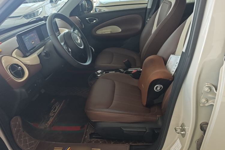 Used Wuling Bingo 2024 333 km Enjoyment Version Left Front Seat