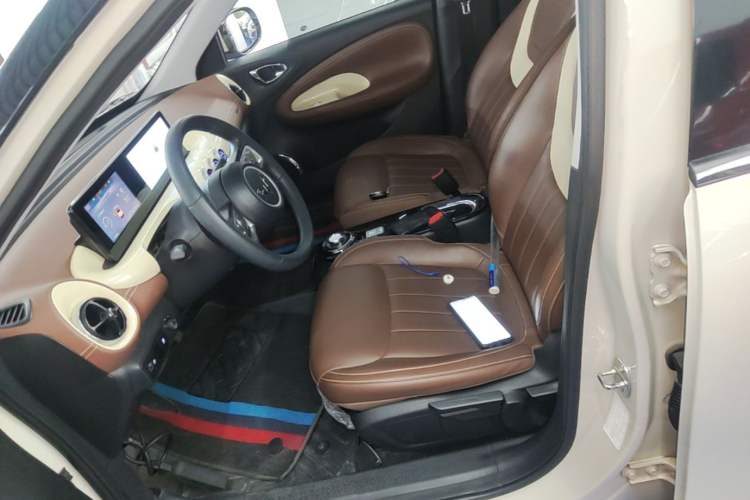 Used Wuling Bingo 2024 333 km Enjoyment Version Left Front Seat