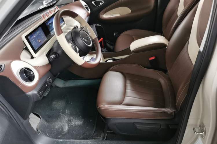 Used Wuling Bingo 2024 333 km Enjoyment Version Left Front Seat