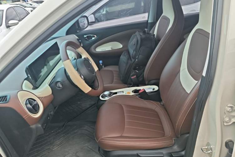 Used Wuling Bingo 2024 333 km Enjoyment Version Left Front Seat