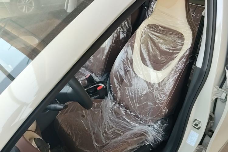 Used Wuling Bingo 2024 333 km Enjoyment Version Left Front Seat