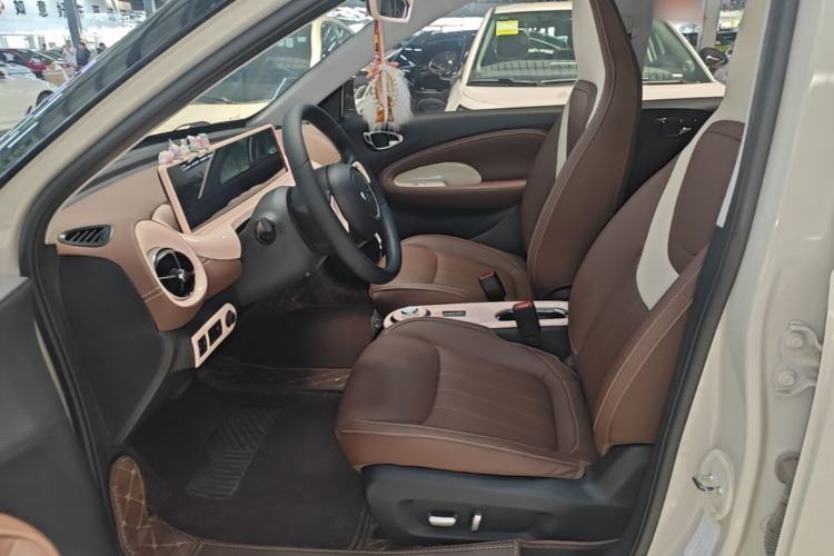 Used Wuling Bingo 2024 333 km Lingxi Connected Version Left Front Seat