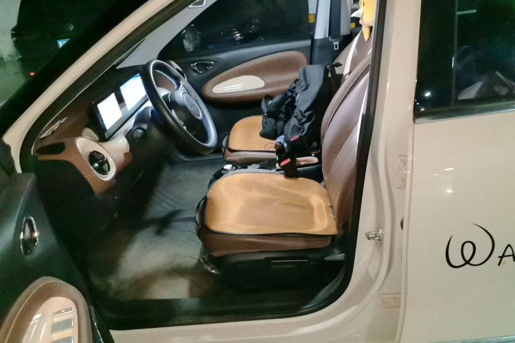 Used Wuling Bingo 2024 333 km Enjoyment Version Left Front Seat