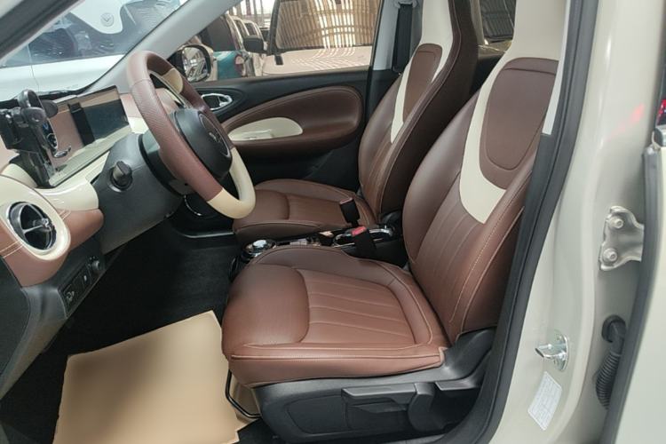 Used Wuling Bingo 2024 333 km Enjoyment Version Left Front Seat