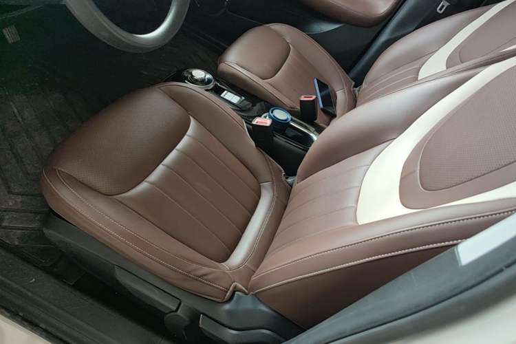 Used Wuling Bingo 2024 333 km Enjoyment Version Left Front Seat