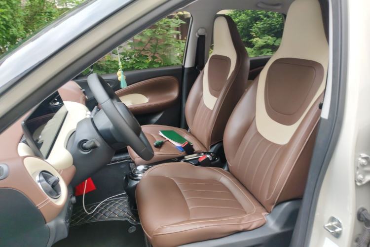 Used Wuling Bingo 2024 333 km Lingxi Connected Version Left Front Seat