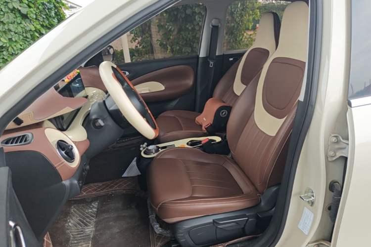 Used Wuling Bingo 2024 333 km Enjoyment Version Left Front Seat