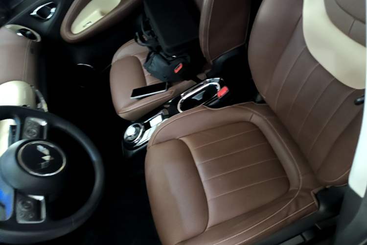 Used Wuling Bingo 2024 333 km Enjoyment Version Left Front Seat