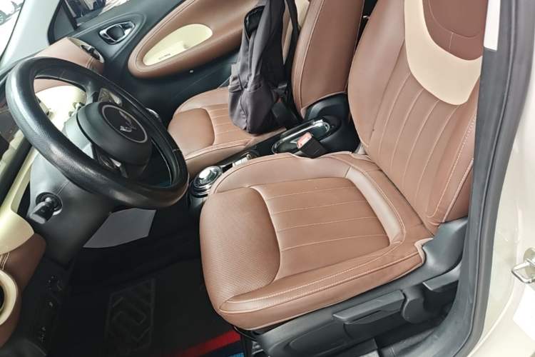 Used Wuling Bingo 2024 333 km Enjoyment Version Left Front Seat