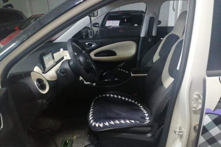 Used Wuling Bingo 2024 203km Light Edition Left Front Seat