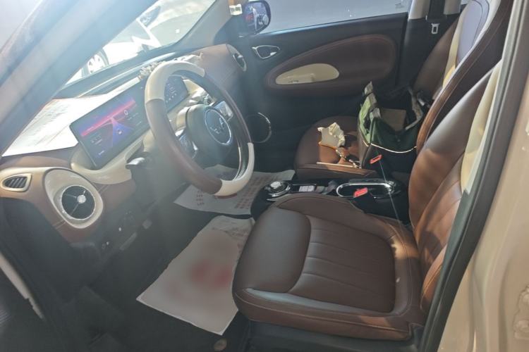 Used Wuling Bingo 2024 333 km Lingxi Connected Version Left Front Seat