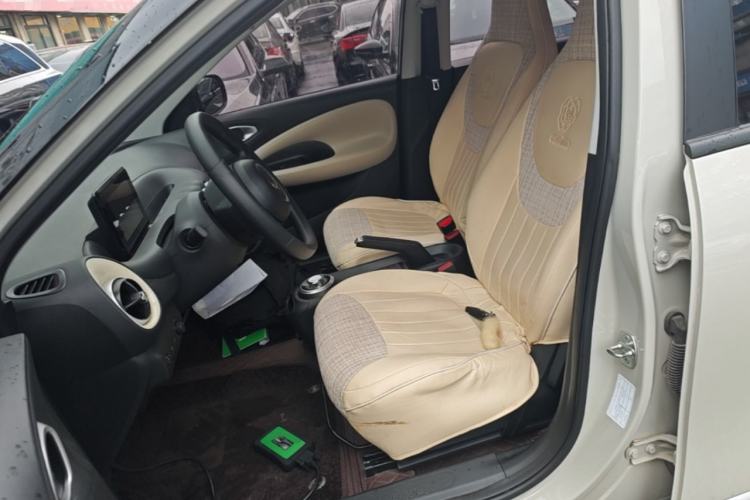 Used Wuling Bingo 2024 203km Light Edition Left Front Seat
