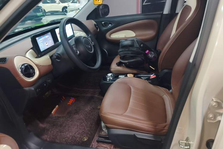 Used Wuling Bingo 2024 333 km Enjoyment Version Left Front Seat