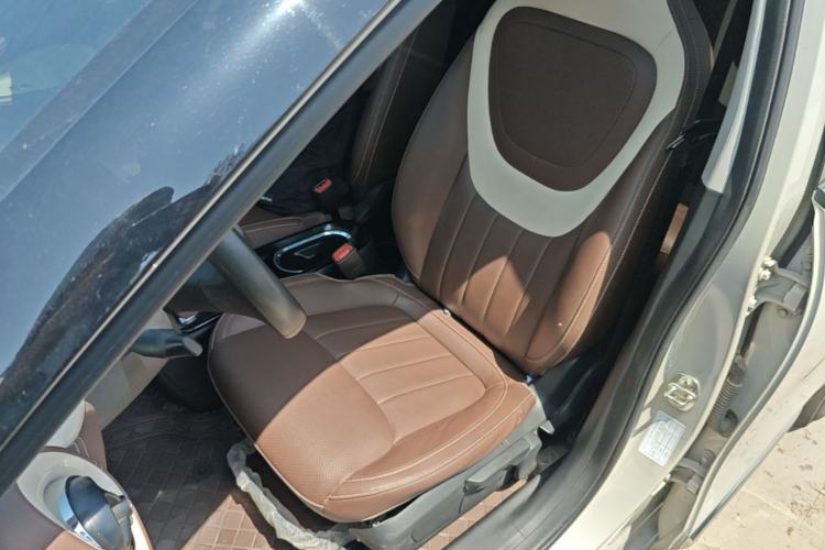 Used Wuling Bingo 2024 333 km Enjoyment Version Left Front Seat