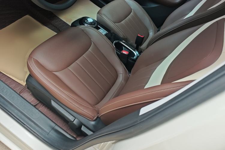 Used Wuling Bingo 2024 333 km Enjoyment Version Left Front Seat