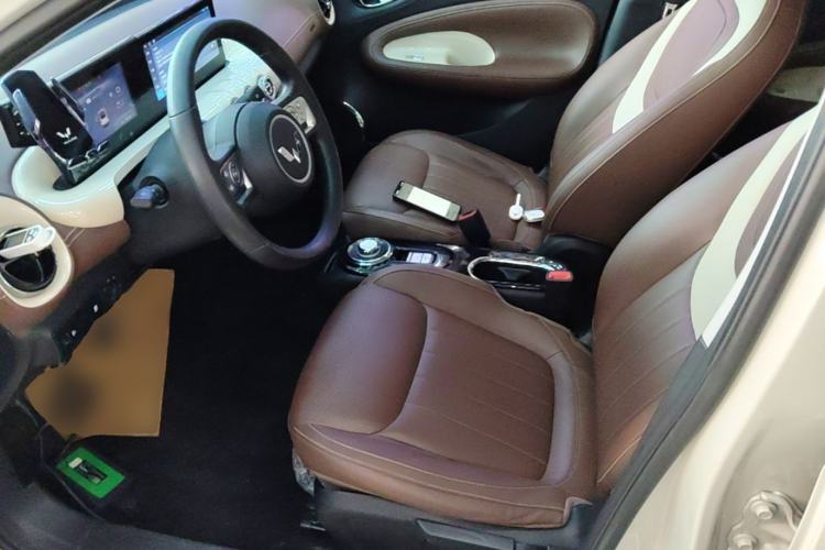 Used Wuling Bingo 2024 333 km Enjoyment Version Left Front Seat