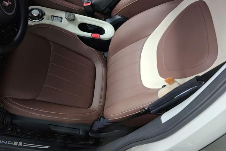 Used Wuling Bingo 2024 333 km Enjoyment Version Left Front Seat