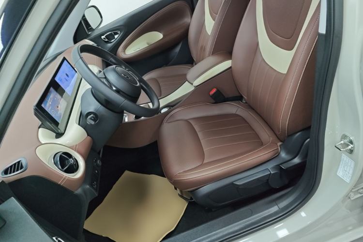 Used Wuling Bingo 2024 333 km Enjoyment Version Left Front Seat