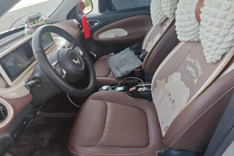 Used Wuling Bingo 2024 333 km Enjoyment Version Left Front Seat