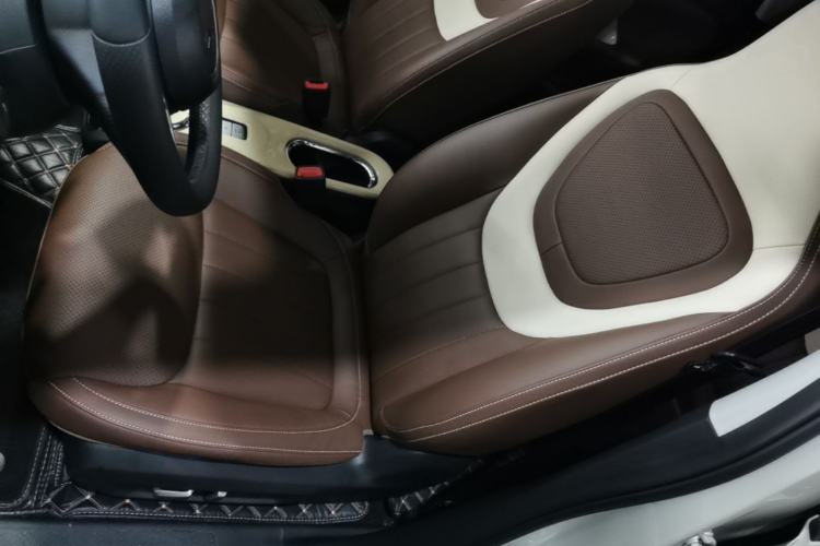 Used Wuling Bingo 2024 333 km Lingxi Connected Version Left Front Seat