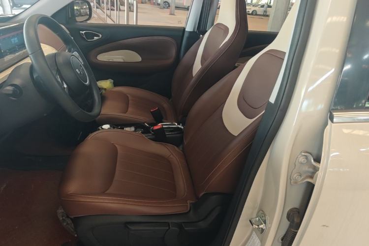 Used Wuling Bingo 2024 333 km Enjoyment Version Left Front Seat