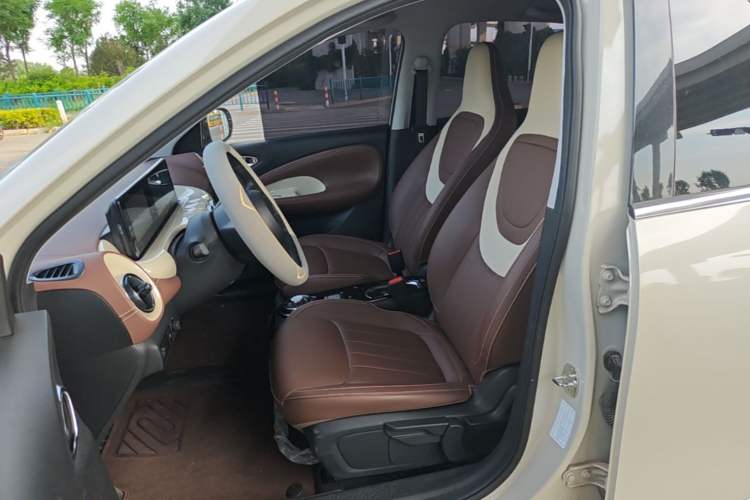 Used Wuling Bingo 2024 333 km Enjoyment Version Left Front Seat