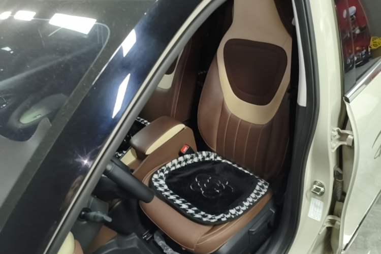 Used Wuling Bingo 2024 333 km Enjoyment Version Left Front Seat