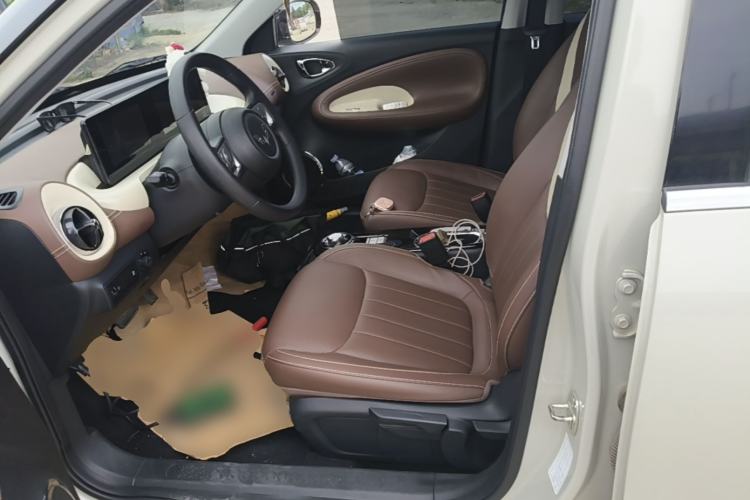 Used Wuling Bingo 2024 333 km Enjoyment Version Left Front Seat