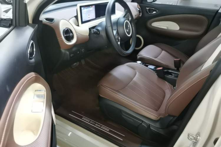 Used Wuling Bingo 2024 333 km Enjoyment Version Left Front Seat