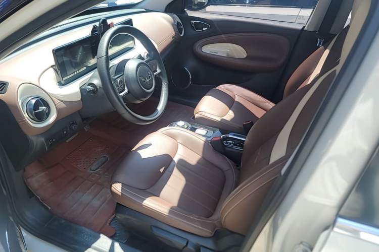 Used Wuling Bingo 2024 333 km Enjoyment Version Left Front Seat