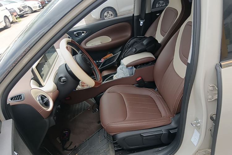 Used Wuling Bingo 2024 333 km Enjoyment Version Left Front Seat