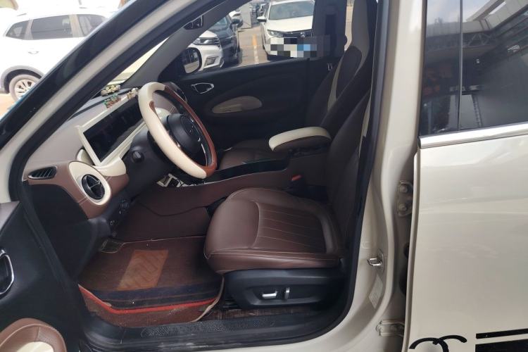 Used Wuling Bingo 2024 333 km Lingxi Connected Version Left Front Seat