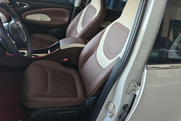 Used Wuling Bingo 2024 333 km Enjoyment Version Left Front Seat