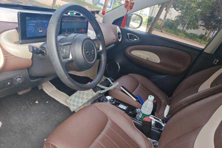 Used Wuling Bingo 2024 333 km Enjoyment Version Left Front Seat