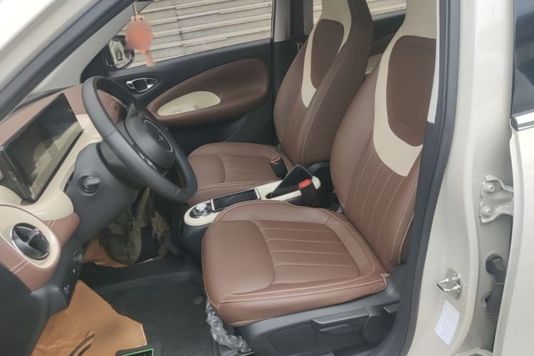 Used Wuling Bingo 2024 333 km Enjoyment Version Left Front Seat