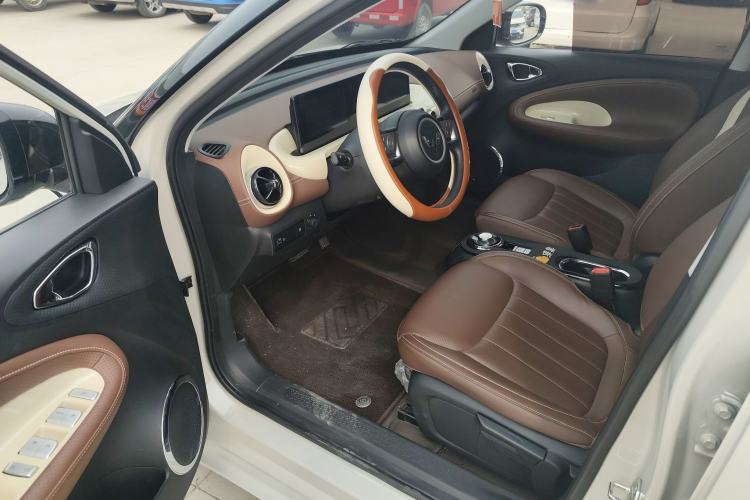 Used Wuling Bingo 2024 333 km Enjoyment Version Left Front Seat