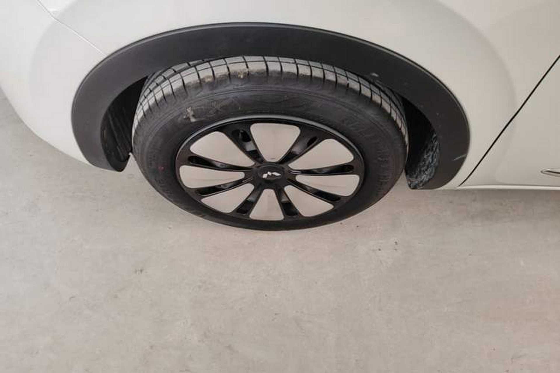 Used Wuling Bingo 2024 333 km Enjoyment Version Left Front Wheel Hub