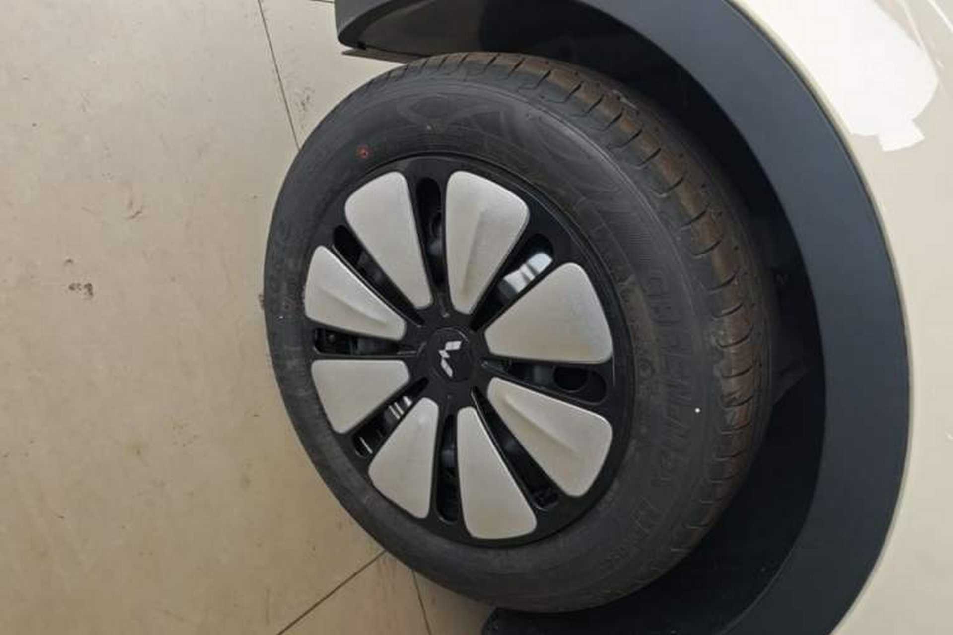 Used Wuling Bingo 2024 333 km Enjoyment Version Left Front Wheel Hub
