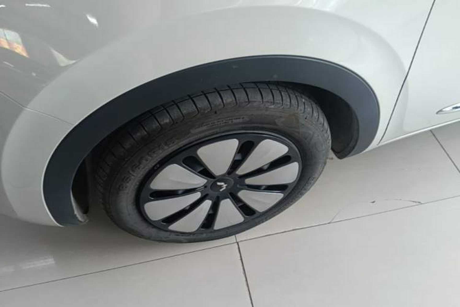 Used Wuling Bingo 2024 333 km Enjoyment Version Left Front Wheel Hub