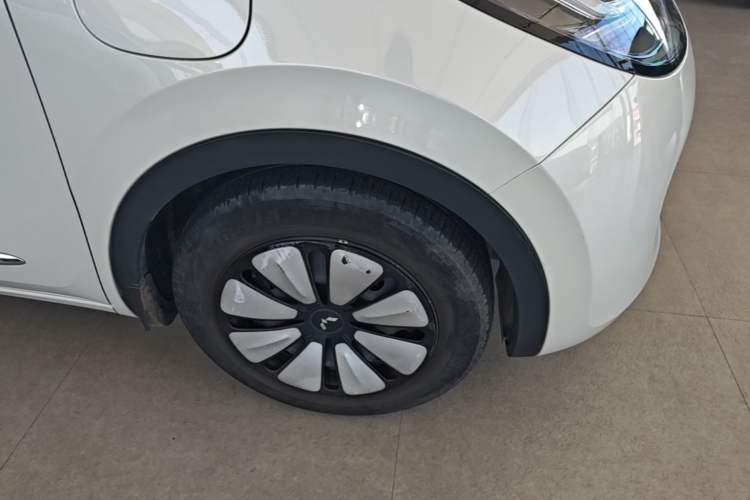 Used Wuling Bingo 2024 333 km Enjoyment Version Left Front Wheel Hub