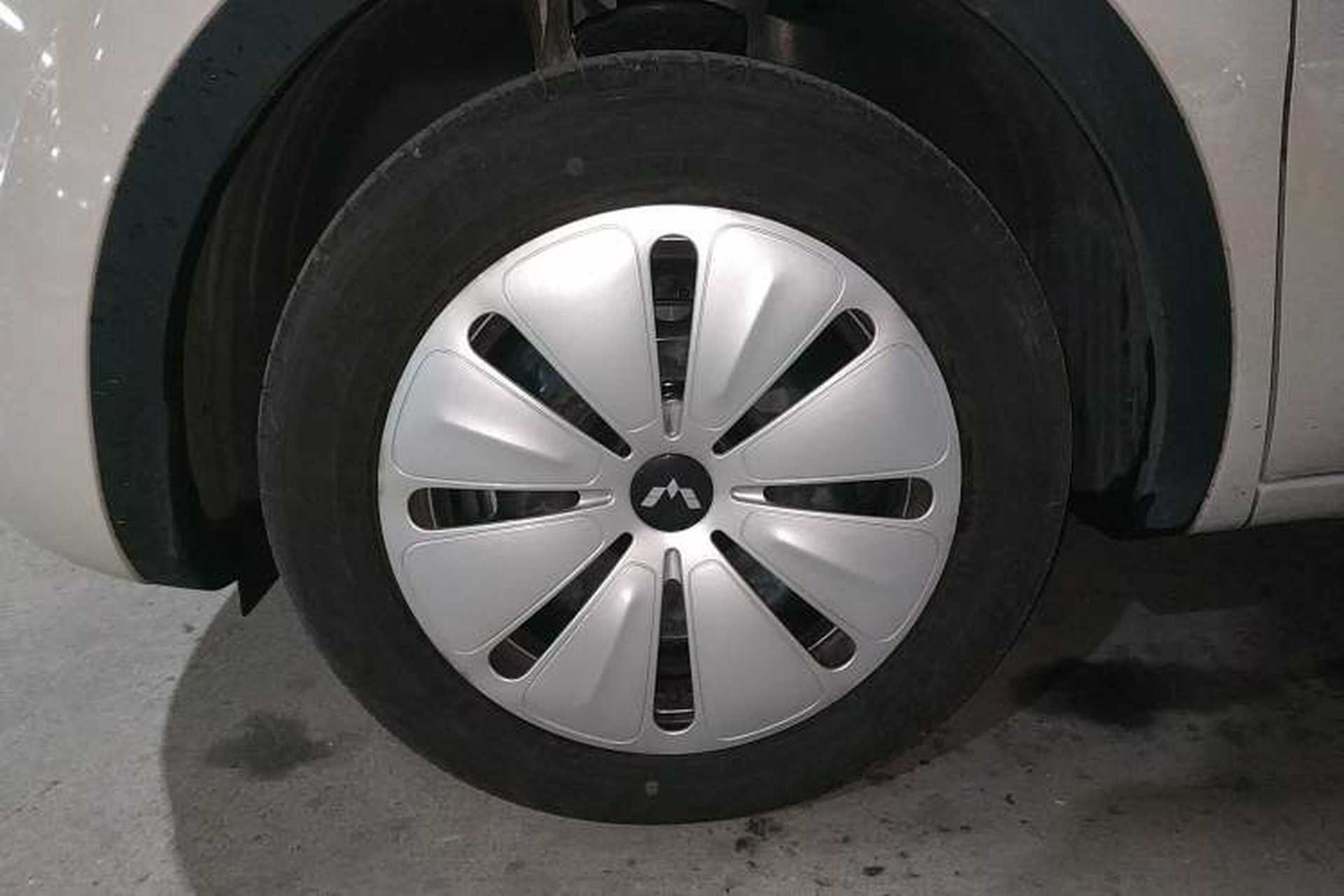 Used Wuling Bingo 2024 203km Light Edition Left Front Wheel Hub