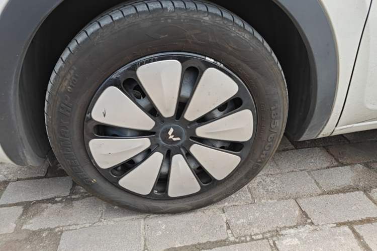 Used Wuling Bingo 2024 333 km Enjoyment Version Left Front Wheel Hub
