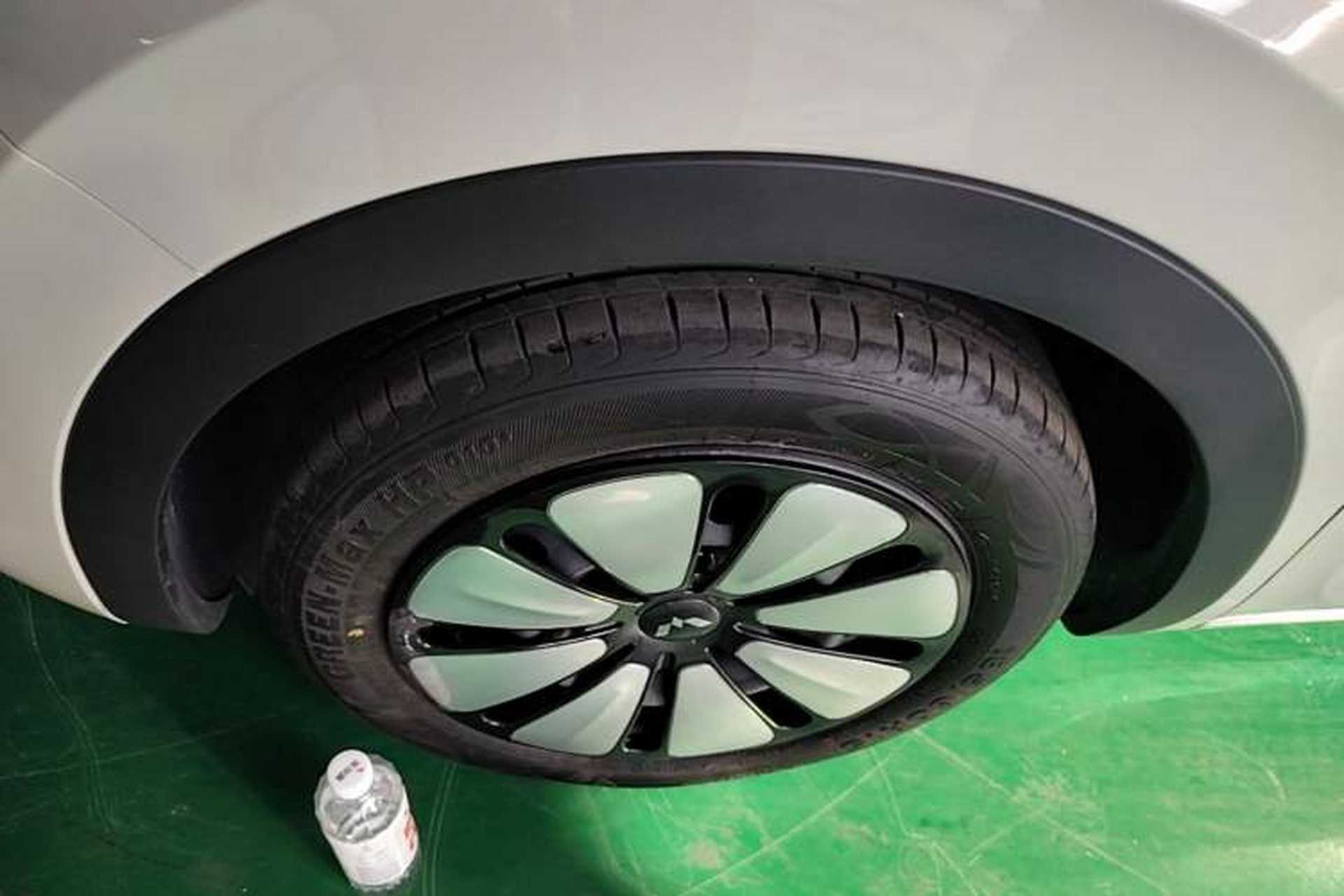 Used Wuling Bingo 2024 333 km Enjoyment Version Left Front Wheel Hub