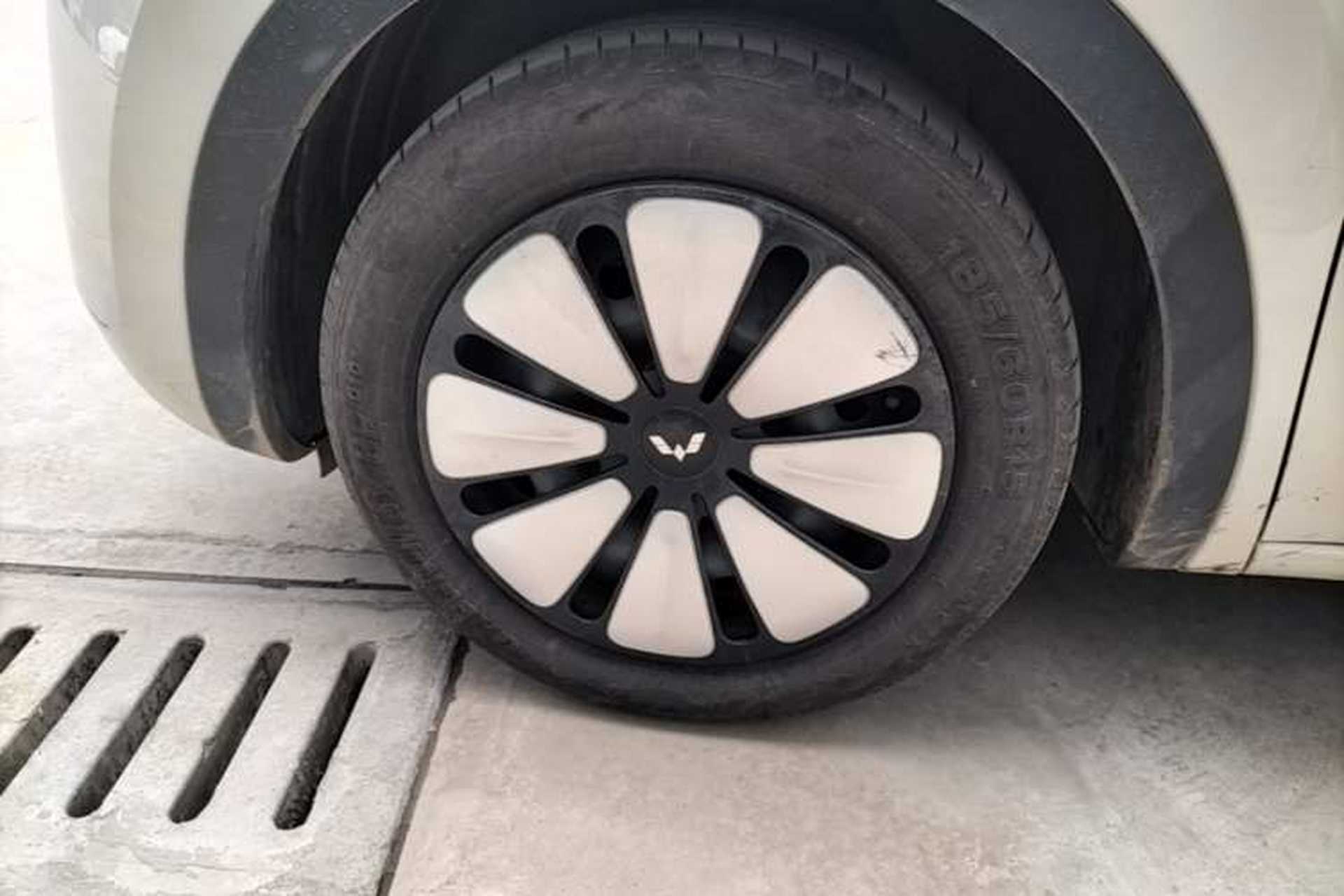 Used Wuling Bingo 2024 333 km Enjoyment Version Left Front Wheel Hub