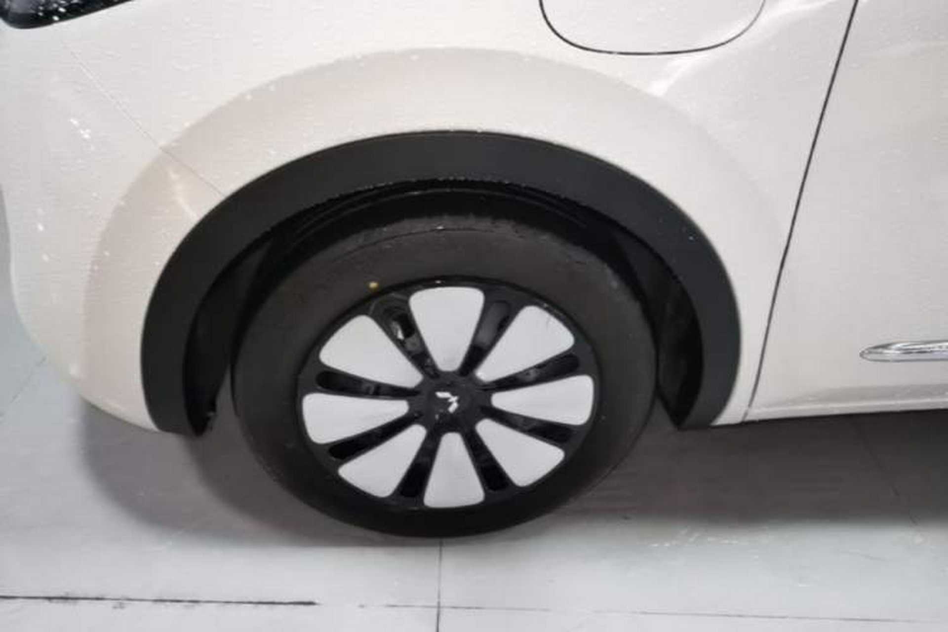 Used Wuling Bingo 2024 333 km Enjoyment Version Left Front Wheel Hub